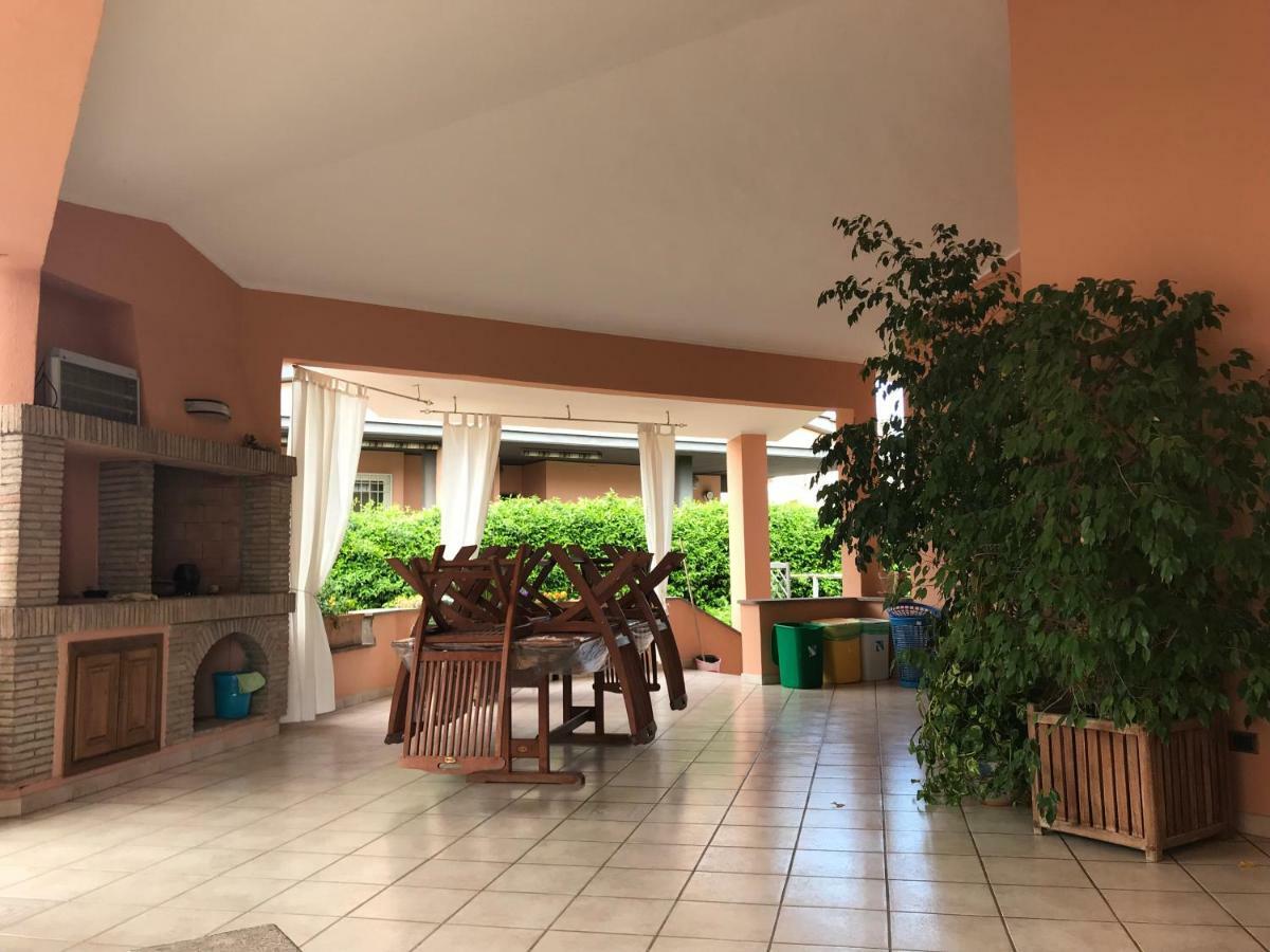Villa Nevada -20 Min Da Roma Ladispoli Exteriér fotografie